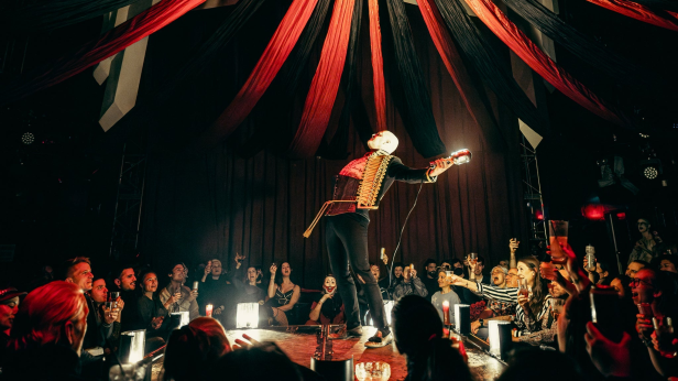 The No Ring Circus