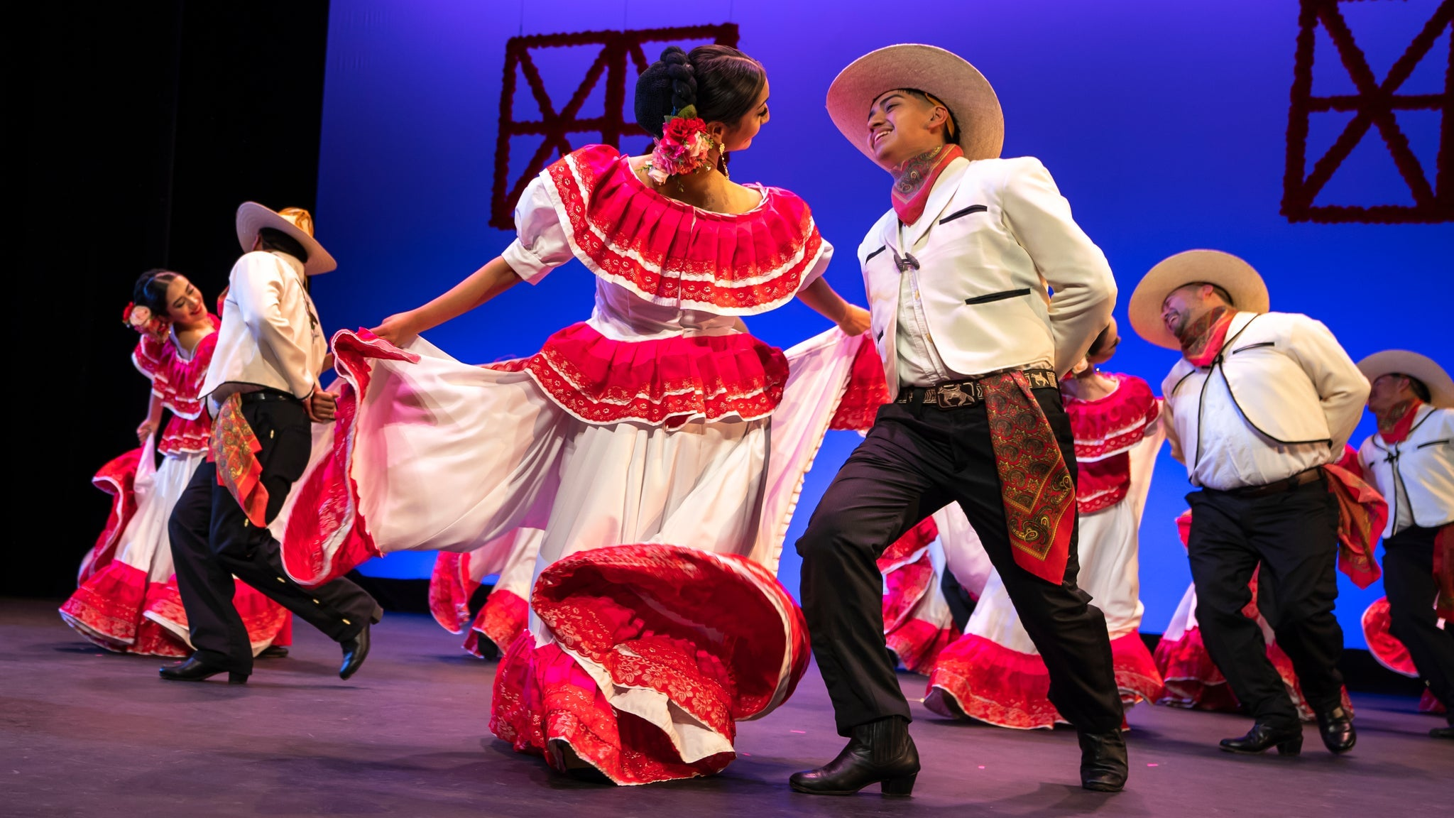 Bailadores de Bronce - Echoes of Mexico: Rhythms from the South