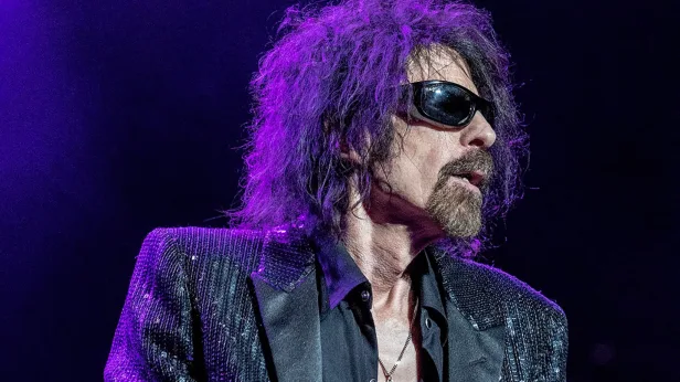 Peter Wolf and the Midnight Travelers