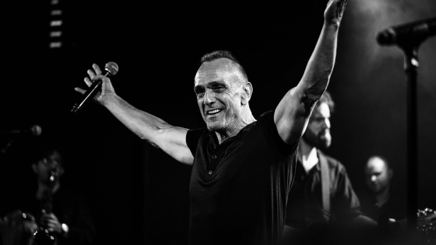 Hank Azaria and the EZ Street Band - A Springsteen Celebration