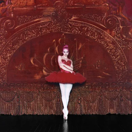 Adéla - The Red Bottoms Tour