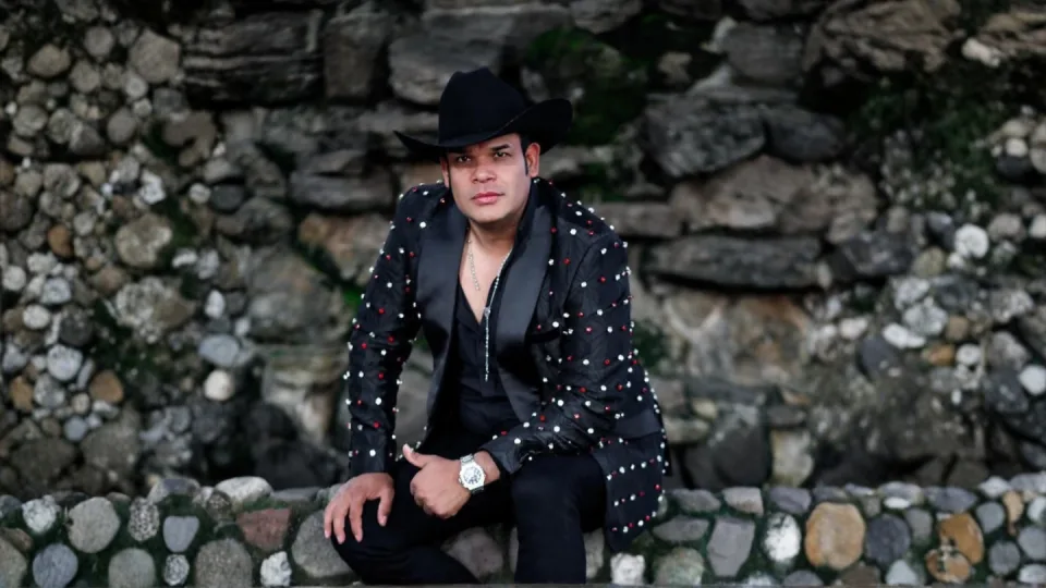 Marco Flores y La Número 1 Banda Jerez