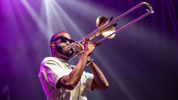 TROMBONE SHORTY & ORLEANS AVENUE w/ JJ Grey & Mofro and  Dumpstaphunk