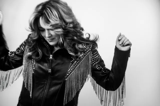 Mandy Barnett Sings Elvis: The Music of The King with Erin Viancourt