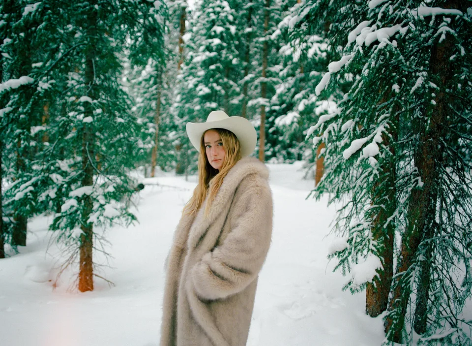 Ingrid Andress: Low Key Sessions with special guest Andrew Hibbard