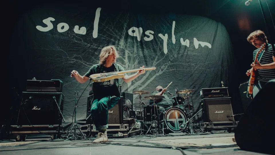 Soul Asylum Acoustic With Special Guest Corey Glover