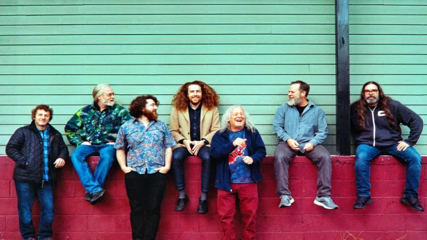 Railroad Earth w/ Jason Carter