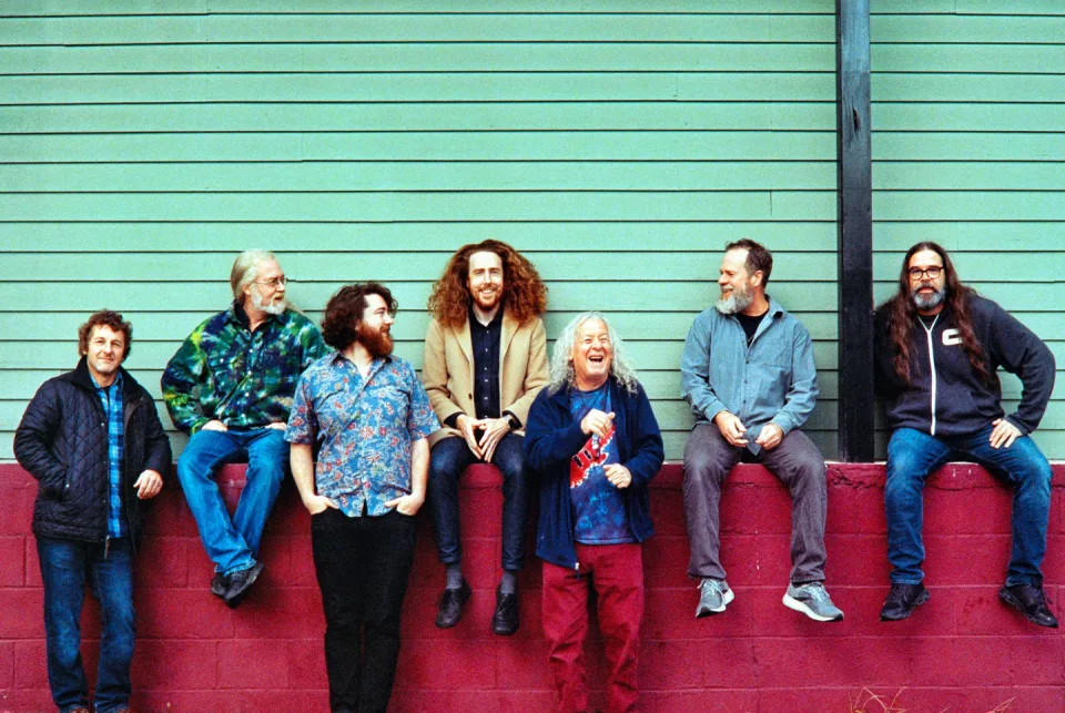 Railroad Earth w/ Jason Carter