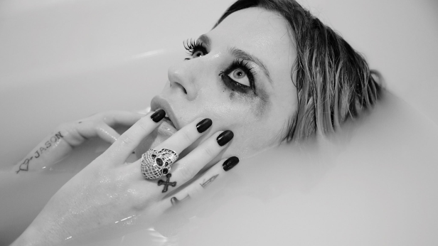 Gin Wigmore: Beautiful Mess Tour