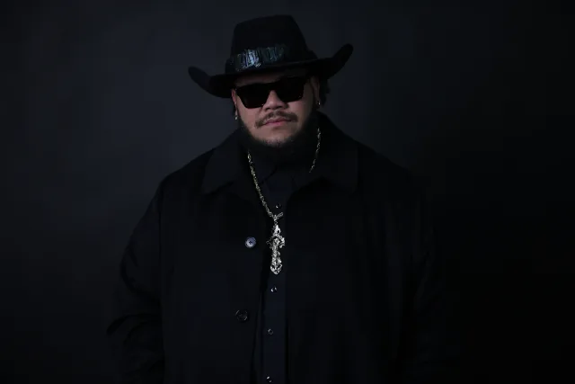 Josh Tatofi - Looking For Love Tour