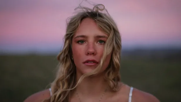 Avery Anna - Ages 21+