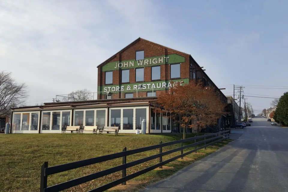 Themed Dinner - August 27 - A History of Bourbon & The Men That Started It