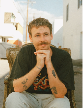 Hayden Everett • Jules Olson