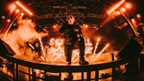 Motionless In White: The Sweat and Blood Tour
