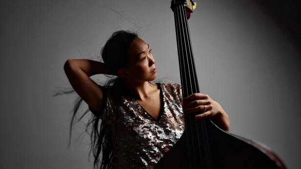 Linda May Han Oh featuring Ambrose Akinmusire & Tyshawn Sorey