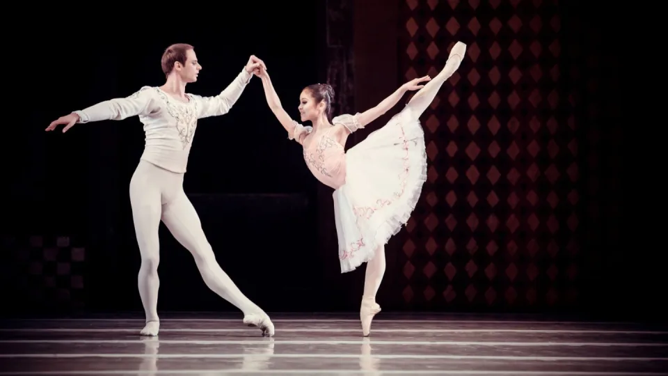 Grand Kyiv Ballet - Swan Lake