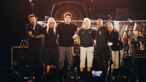 Dead & Company: Celebrating 60 Years of the Grateful Dead's Music 8/1