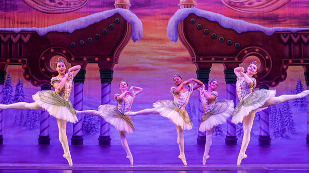 Armour Dance Theatre & New World School of the Arts Nutcracker