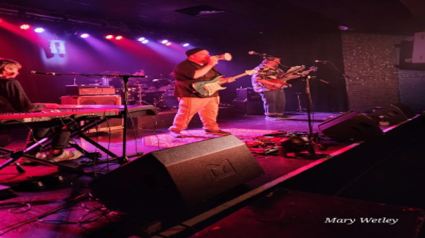 Mike & Friends “The January Circus Tour”