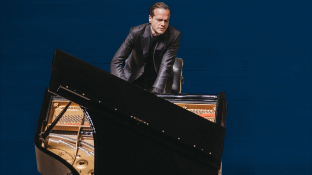 Beethoven Project: First Piano Concerto