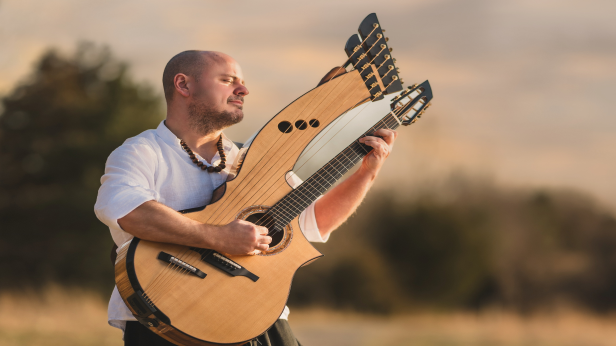ANDY MCKEE