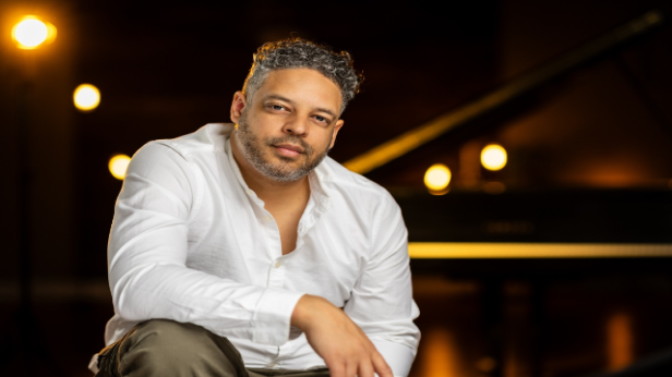 ZACCAI CURTIS - CUBOP LIVES!