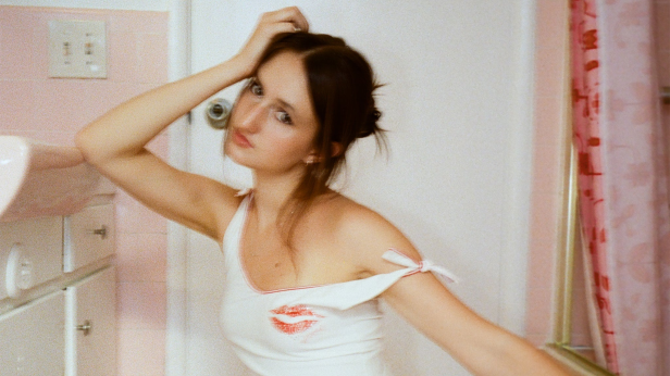 SADIE JEAN: Early Twenties Tourture