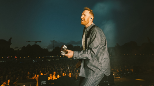 Gavin James