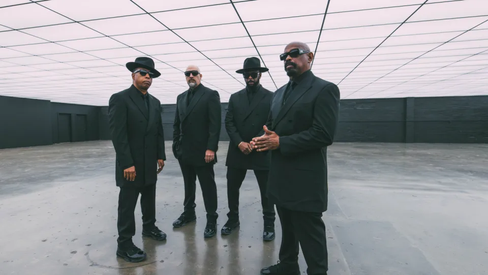 Cypress Hill: High & Outside - Above the Zone