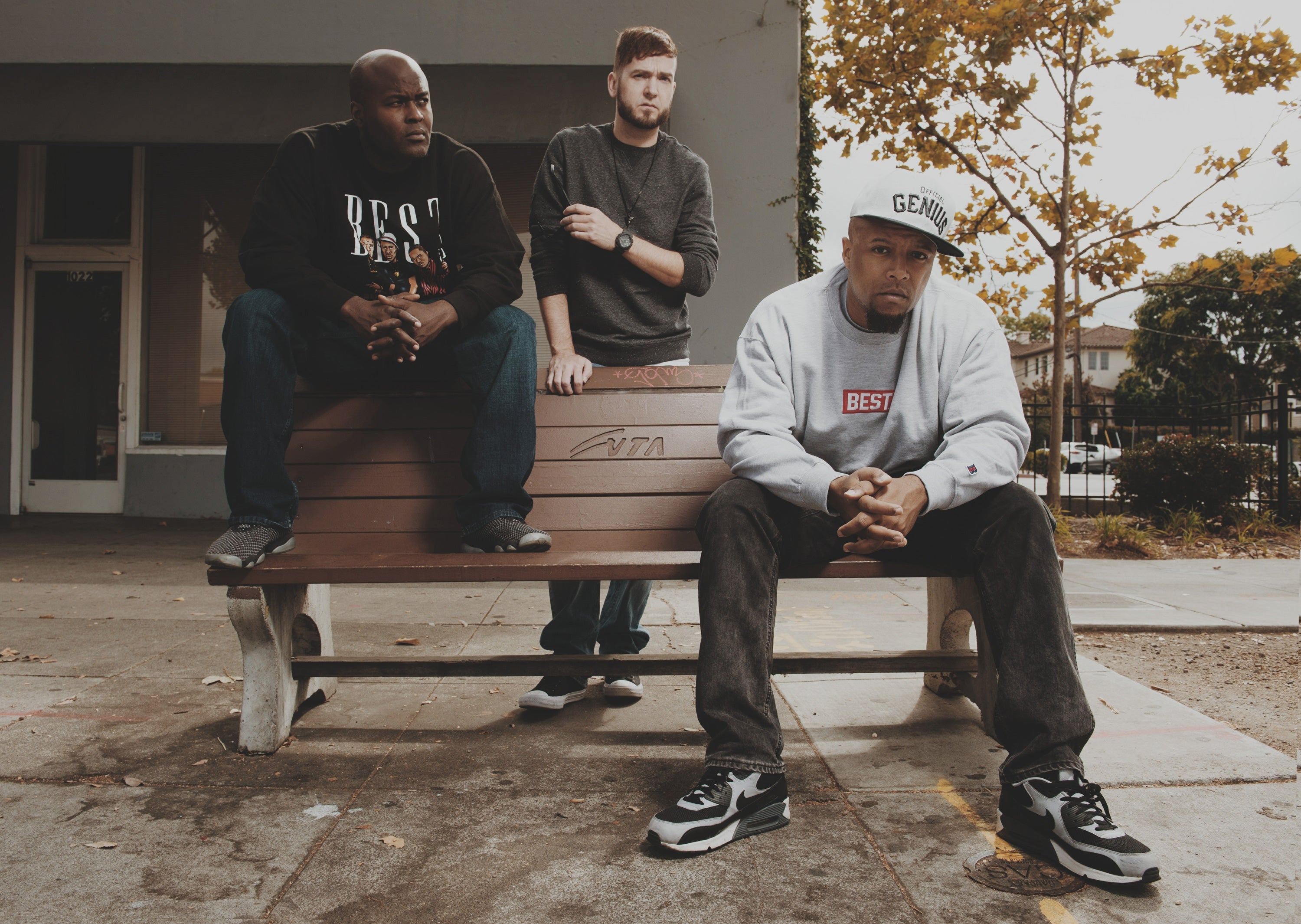 How The Grouch Stole Christmas Tour Living Legends with Cunninlynguists