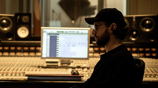 Musique After Dark