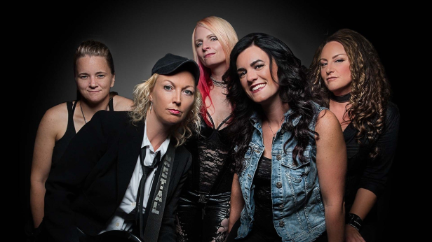 Shoot to Thrill - A Tribute to AC/DC