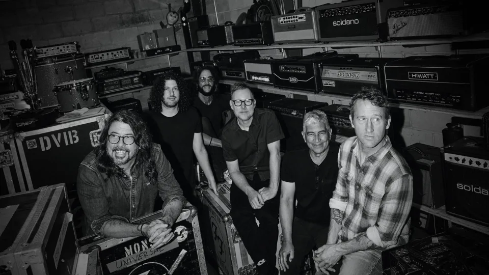 Foo Fighters: TAKE COVER TOUR 2026