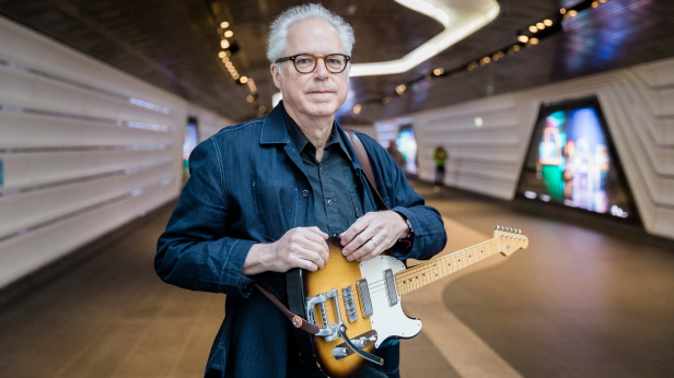 Bill Frisell Trio: Thomas Morgan & Rudy Royston with Gregory Tardy