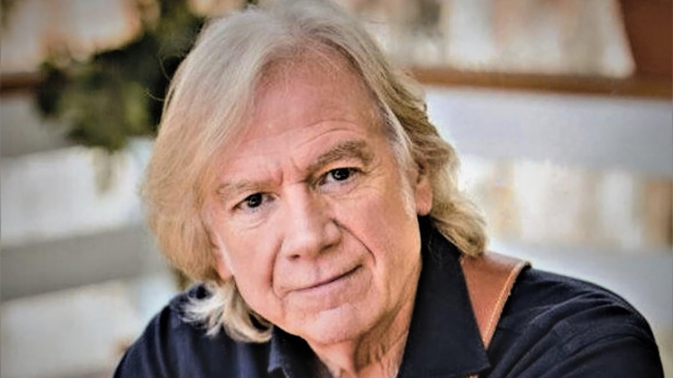 The Voice of The Moody Blues Justin Hayward's Blue World Tour