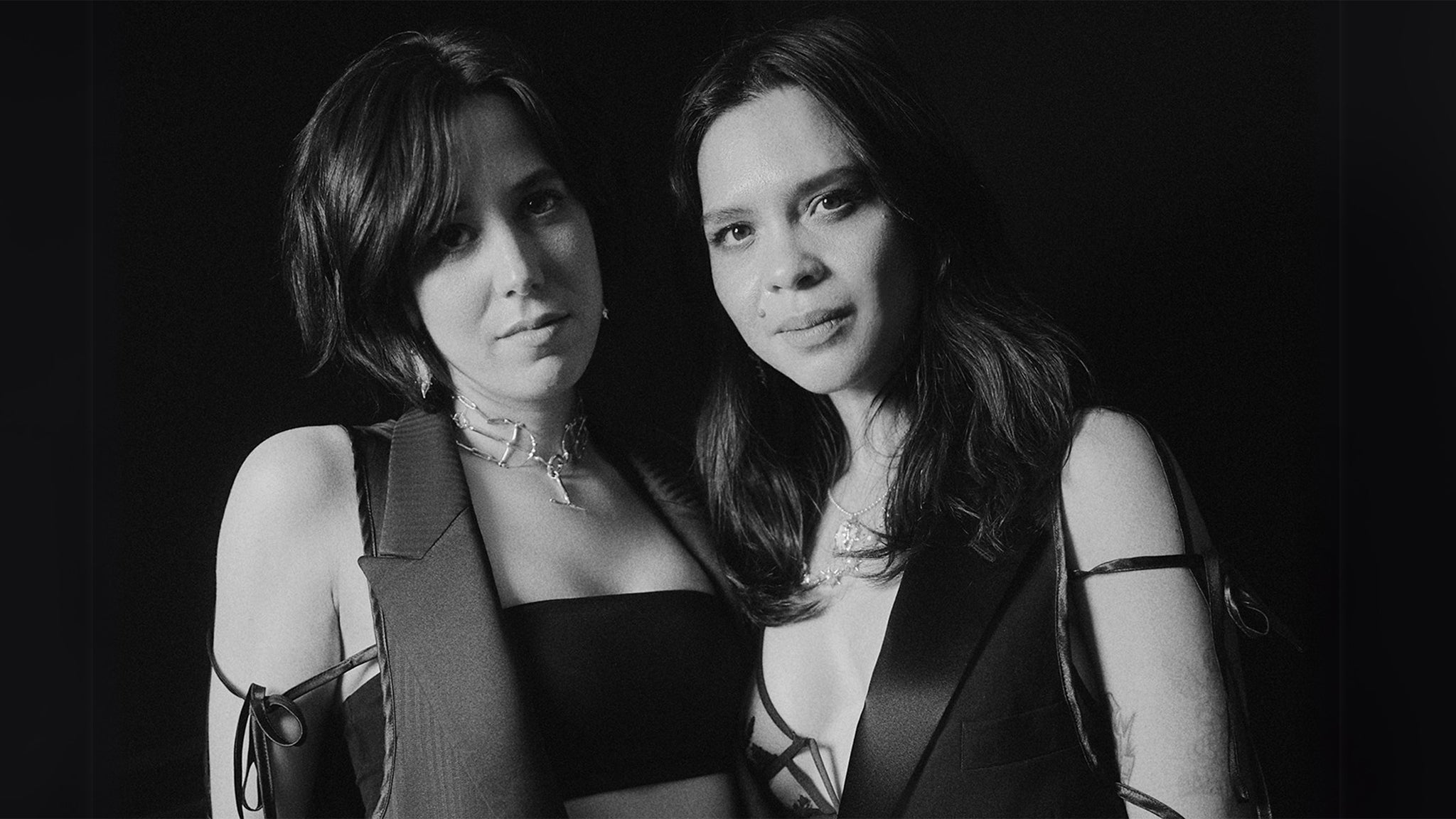 The Go For Broke Tour: NOBRO/BAD WAITRESS/SOFIIAK