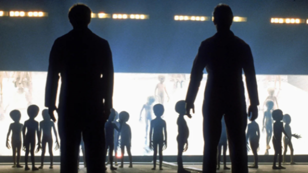 Close Encounters of the Third Kind (1977)