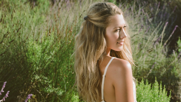 Colbie Caillat w/ Dawes