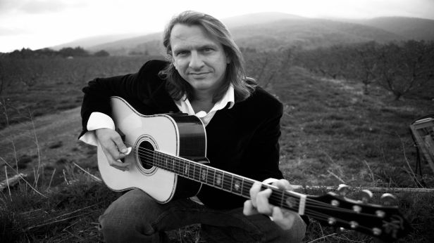 (PRE-SALE): An Evening with Ellis Paul