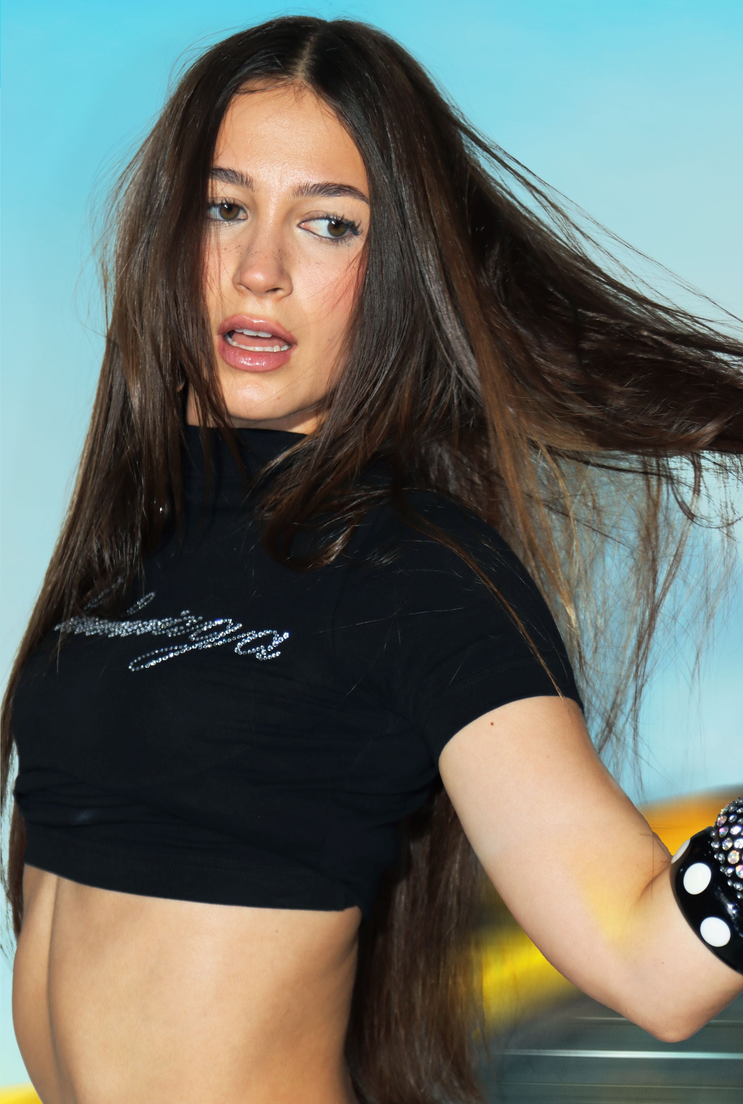 INJI: this tour is superlame.