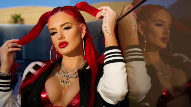 Justina Valentine & Friends