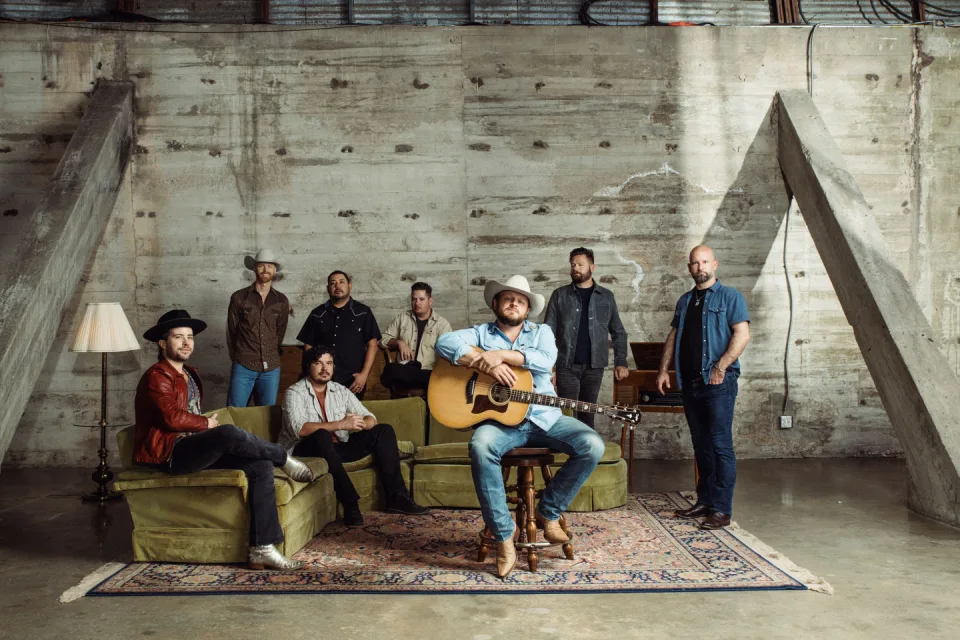 Josh Abbott Band w/ JD & The Badlands